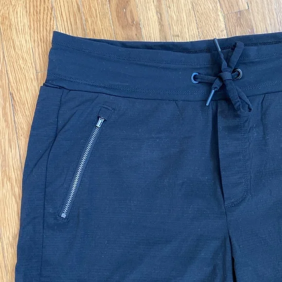 Athleta Trekkie North Jogger Pants Black Size 12 - Picture 2 of 5